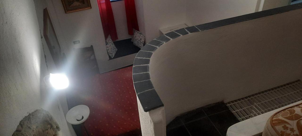 Vecchio Mulino Rosa Hotel Chiesanuova  Buitenkant foto
